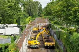 Zweiwegebagger bei Leinfelden